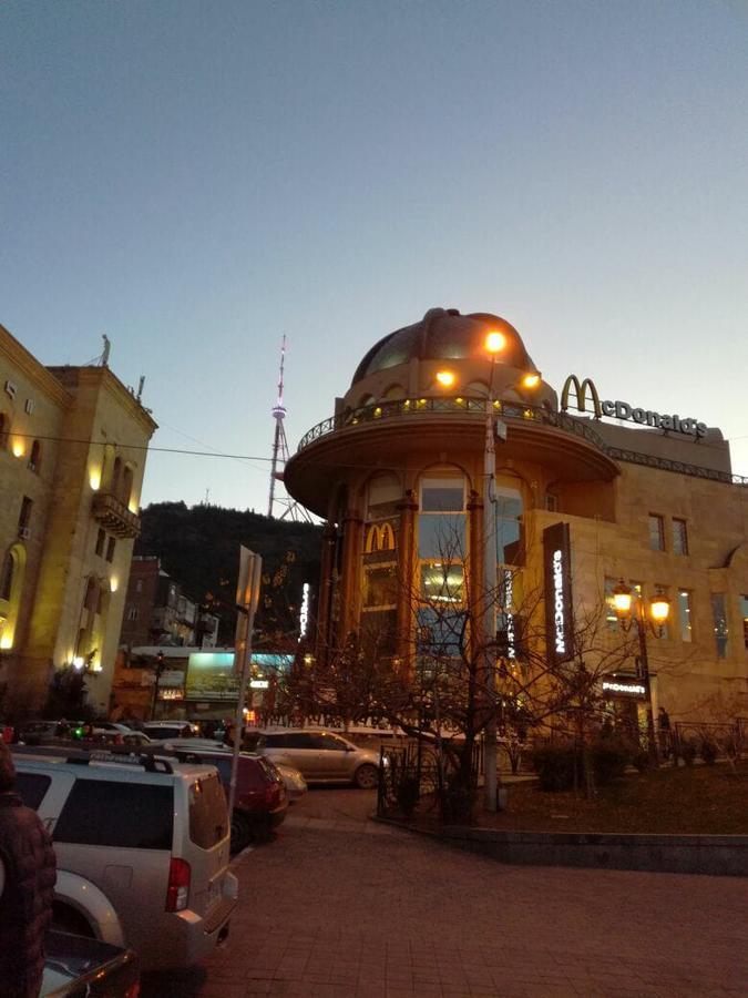 Ferienwohnung 200 Metres From Rustaveli Avenue Tbilisi Exterior foto